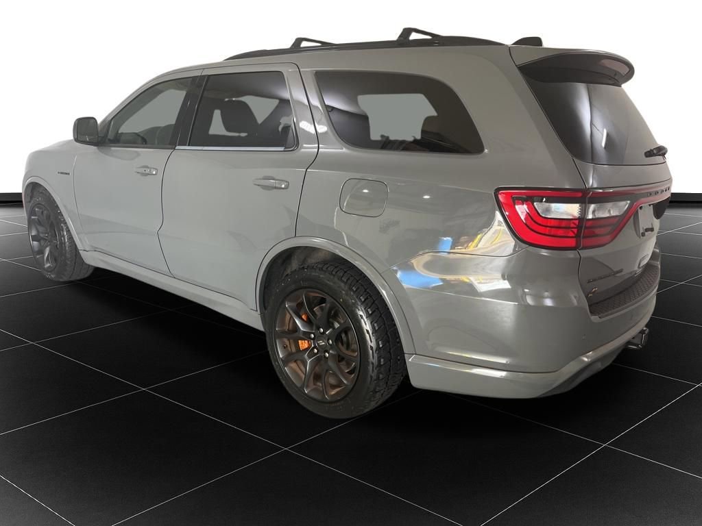Used 2023 Dodge Durango R/T w/ Hemi Orange Plus Package image 3