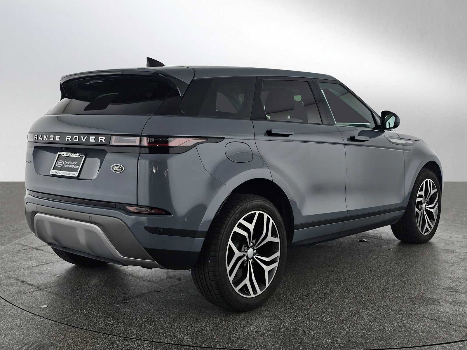Used 2023 Land Rover Range Rover Evoque S image 5