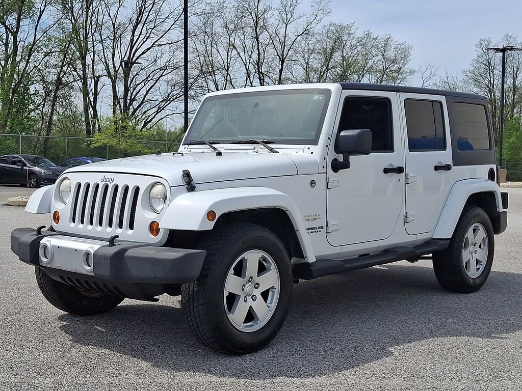 Used 2012 Jeep Wrangler Unlimited Sahara w/ Dual Top Group image 5