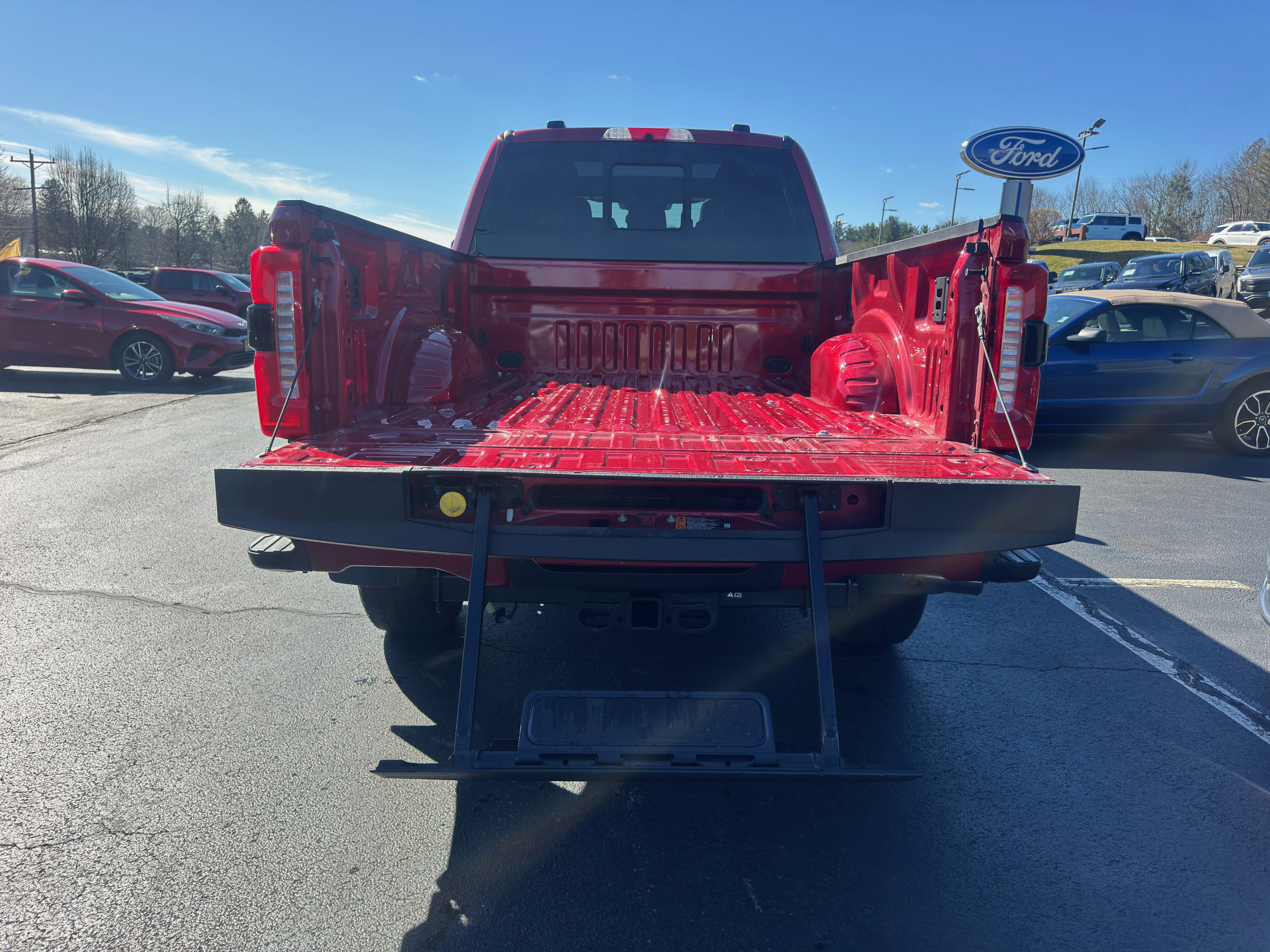 Used 2024 Ford F250 Lariat w/ Sport Appearance Package image 19