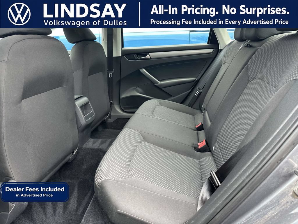 Used 2013 Volkswagen Passat 2.5 S FWD image 14