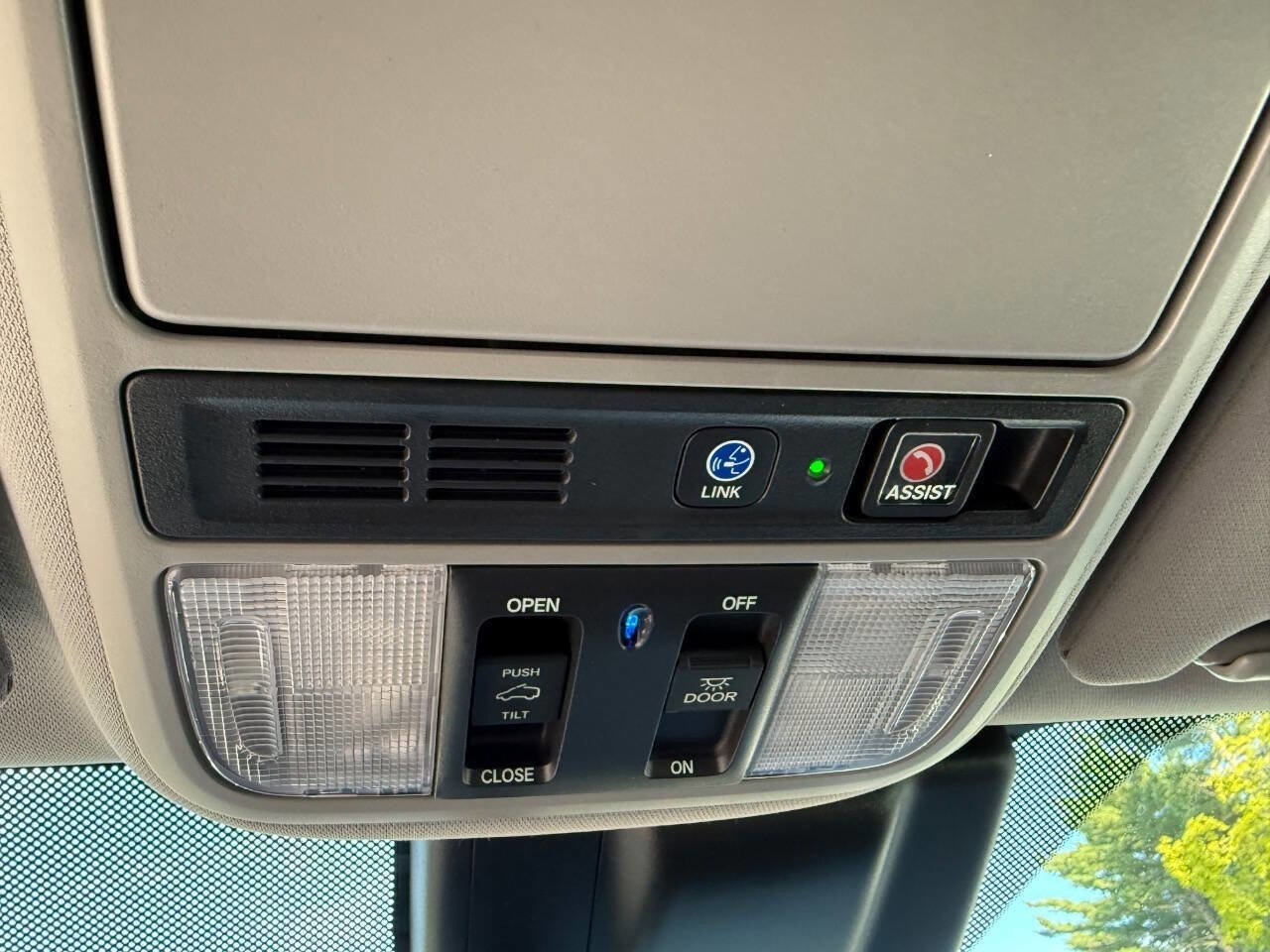 Used 2018 Honda Odyssey Touring image 29