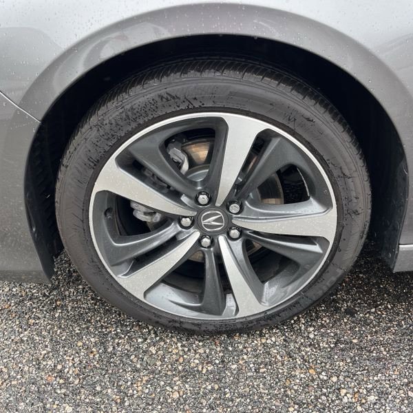 Used 2025 Acura TLX w/ Technology Package image 9