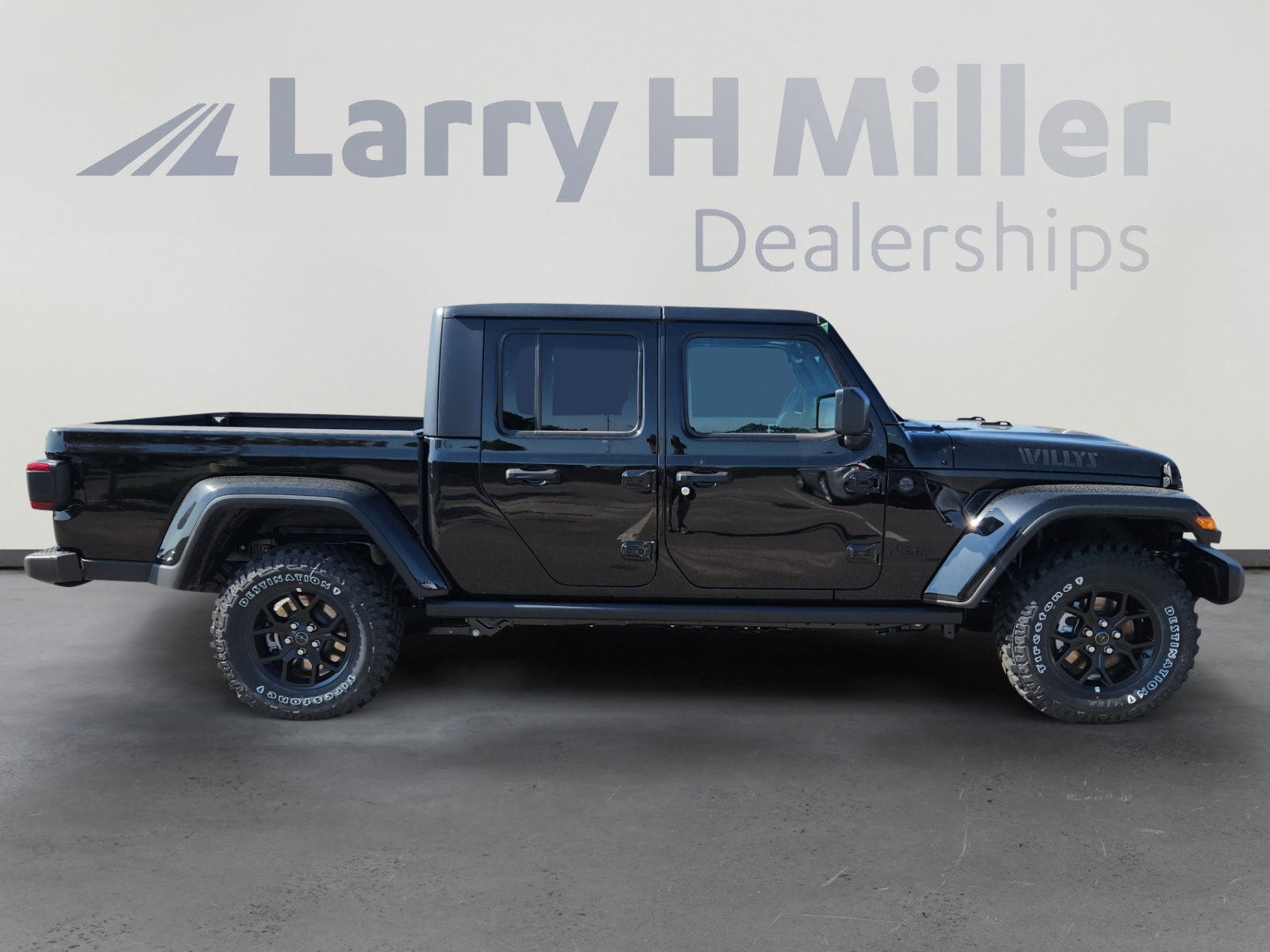 New 2025 Jeep Gladiator Willys AWD/4WD image 7