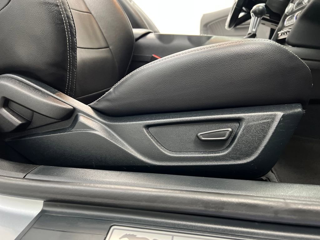 Used 2023 Ford Mustang Premium image 16