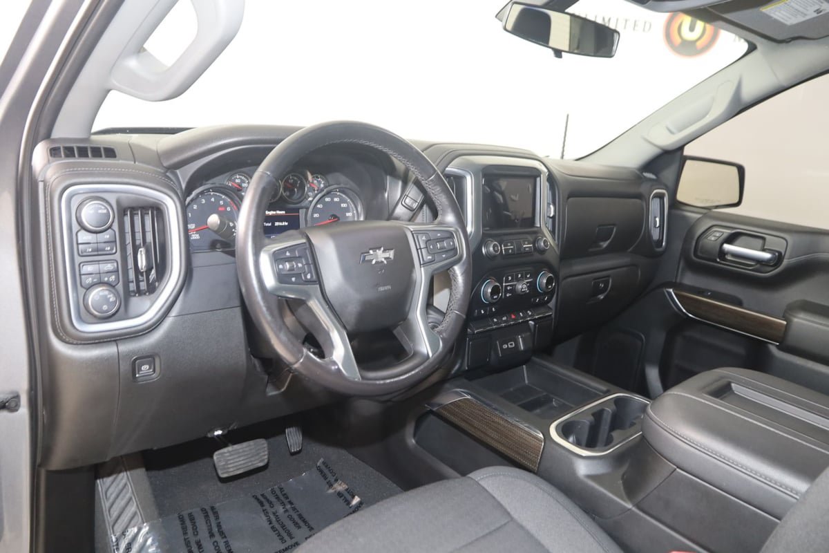 Used 2021 Chevrolet Silverado 1500 LT Trail Boss AWD/4WD image 23