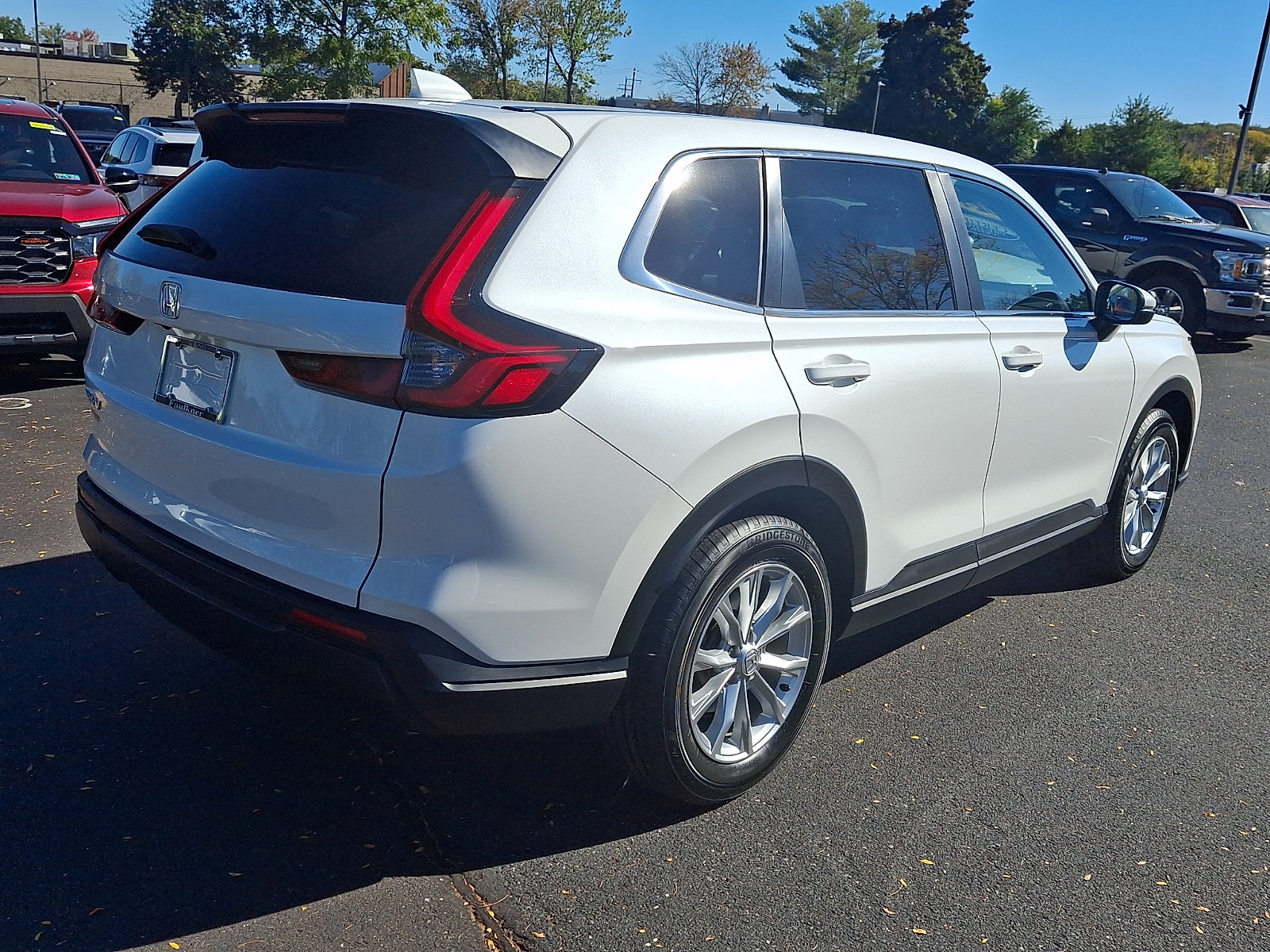 Used 2024 Honda CR-V EX-L image 6