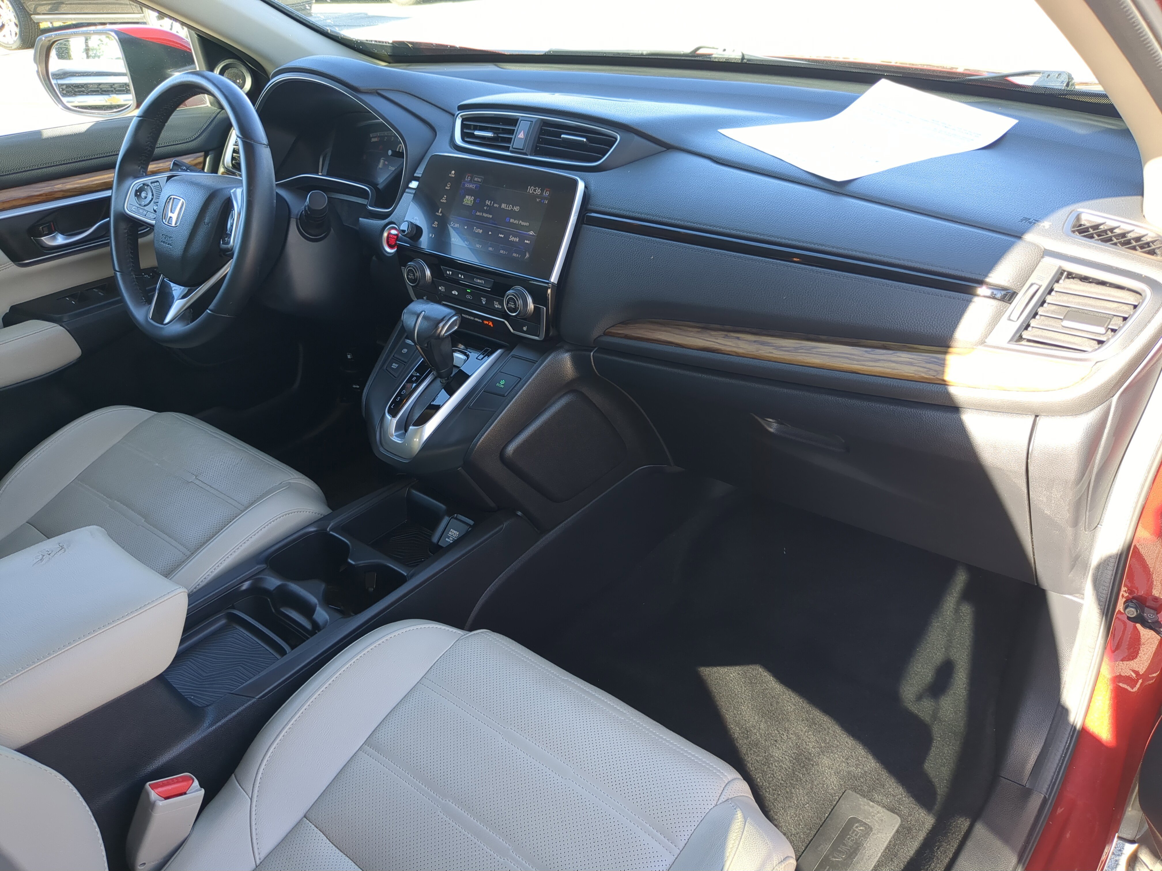 Used 2018 Honda CR-V Touring image 11