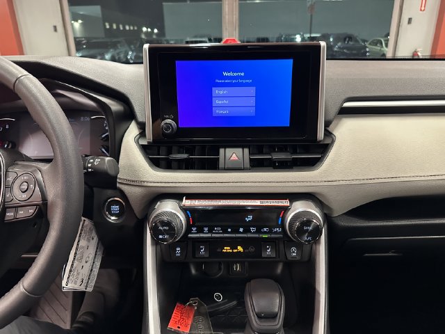 Certified 2025 Toyota RAV4 XLE w/ Convenience Package AWD/4WD image 21