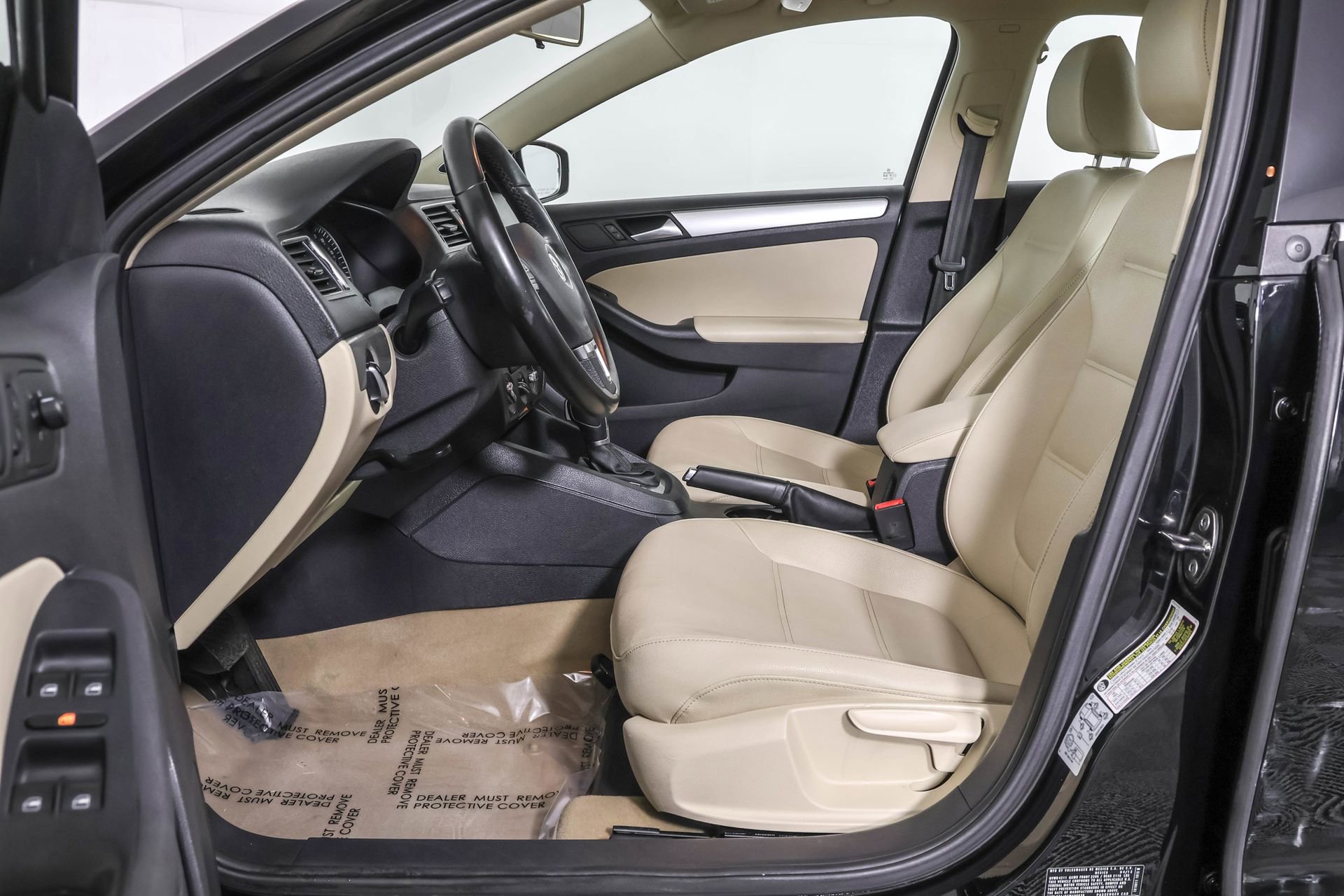 Used 2012 Volkswagen Jetta SEL image 5