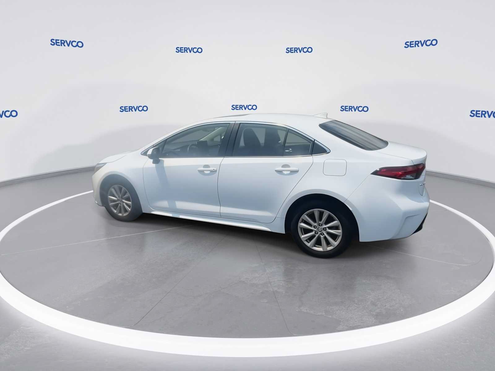 Used 2024 Toyota Corolla XLE FWD image 6