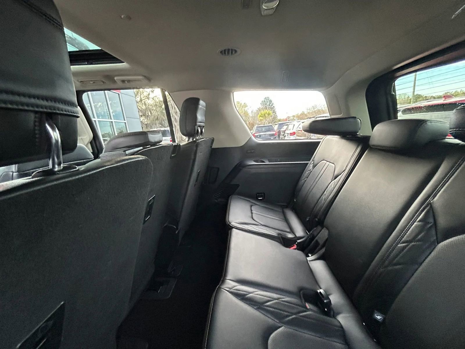 Used 2018 Ford Expedition Platinum AWD/4WD image 18