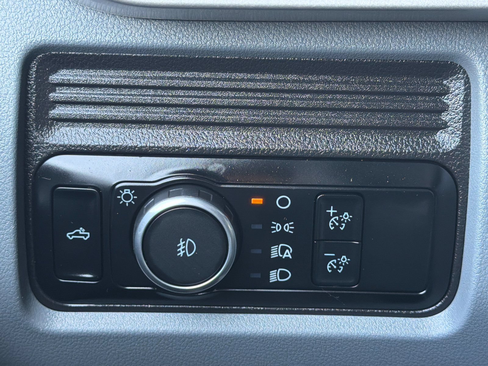 Used 2024 Ford F250 XLT AWD/4WD image 29