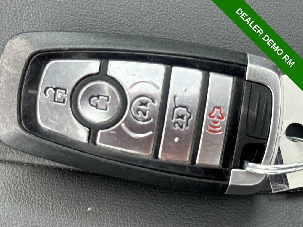 Used 2025 Ford Expedition Max Active AWD/4WD image 39