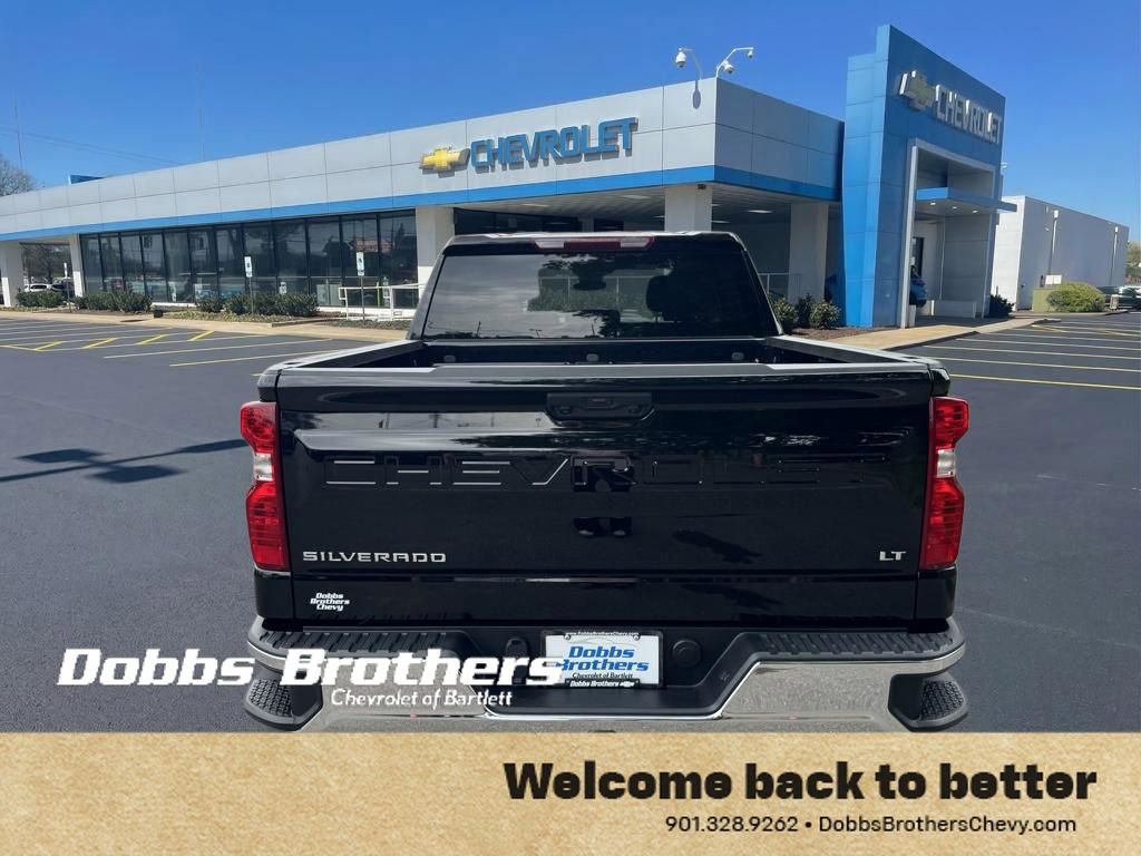 Used 2025 Chevrolet Silverado 1500 LT AWD/4WD image 6