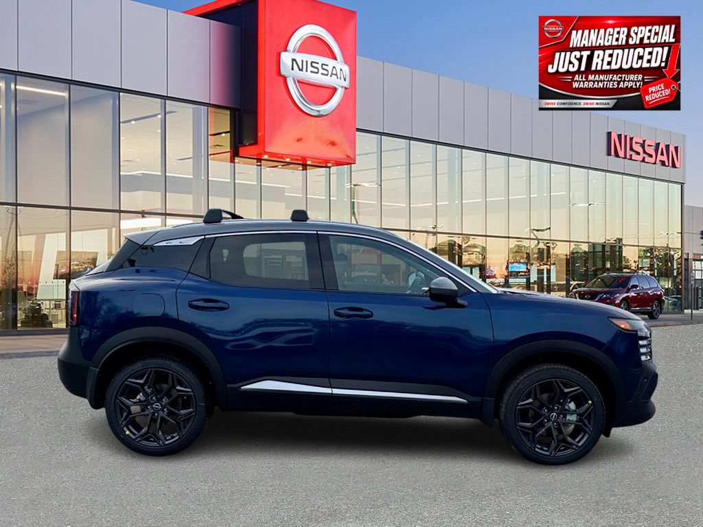 New 2025 Nissan Kicks SR w/ Illumination Package FWD image 3