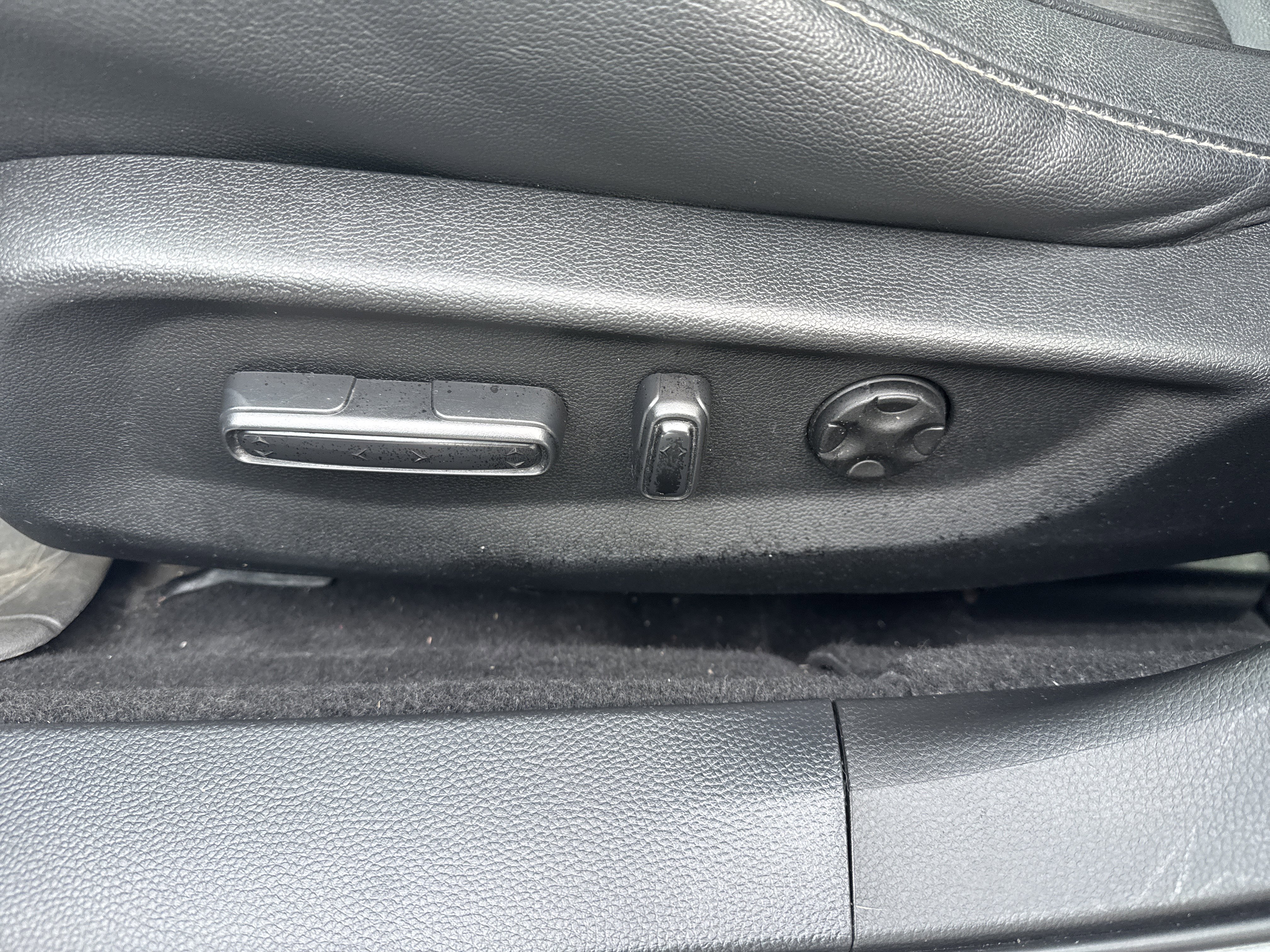 Used 2020 Honda Accord Sport image 11