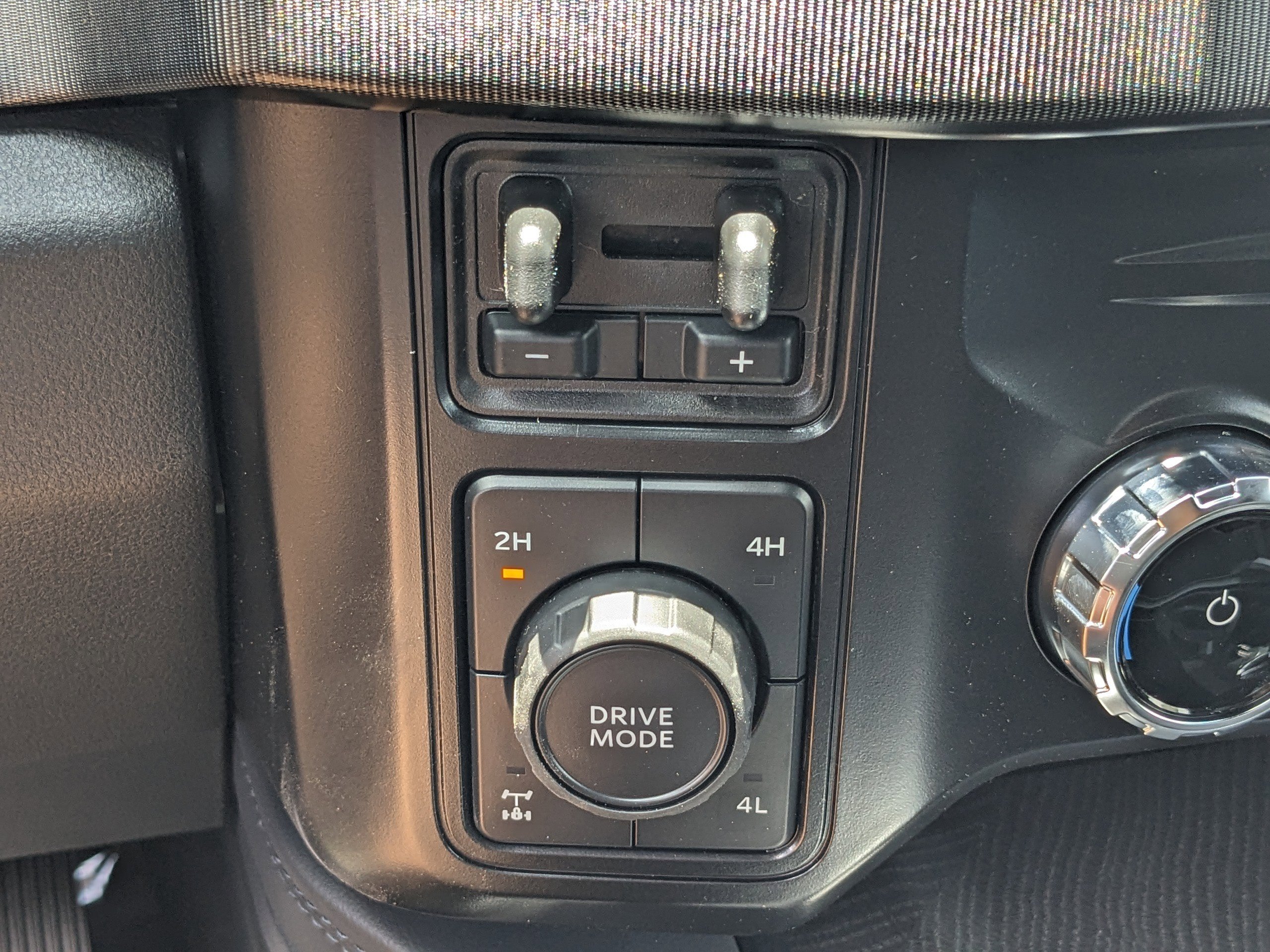 New 2025 Ford F250 Platinum image 27