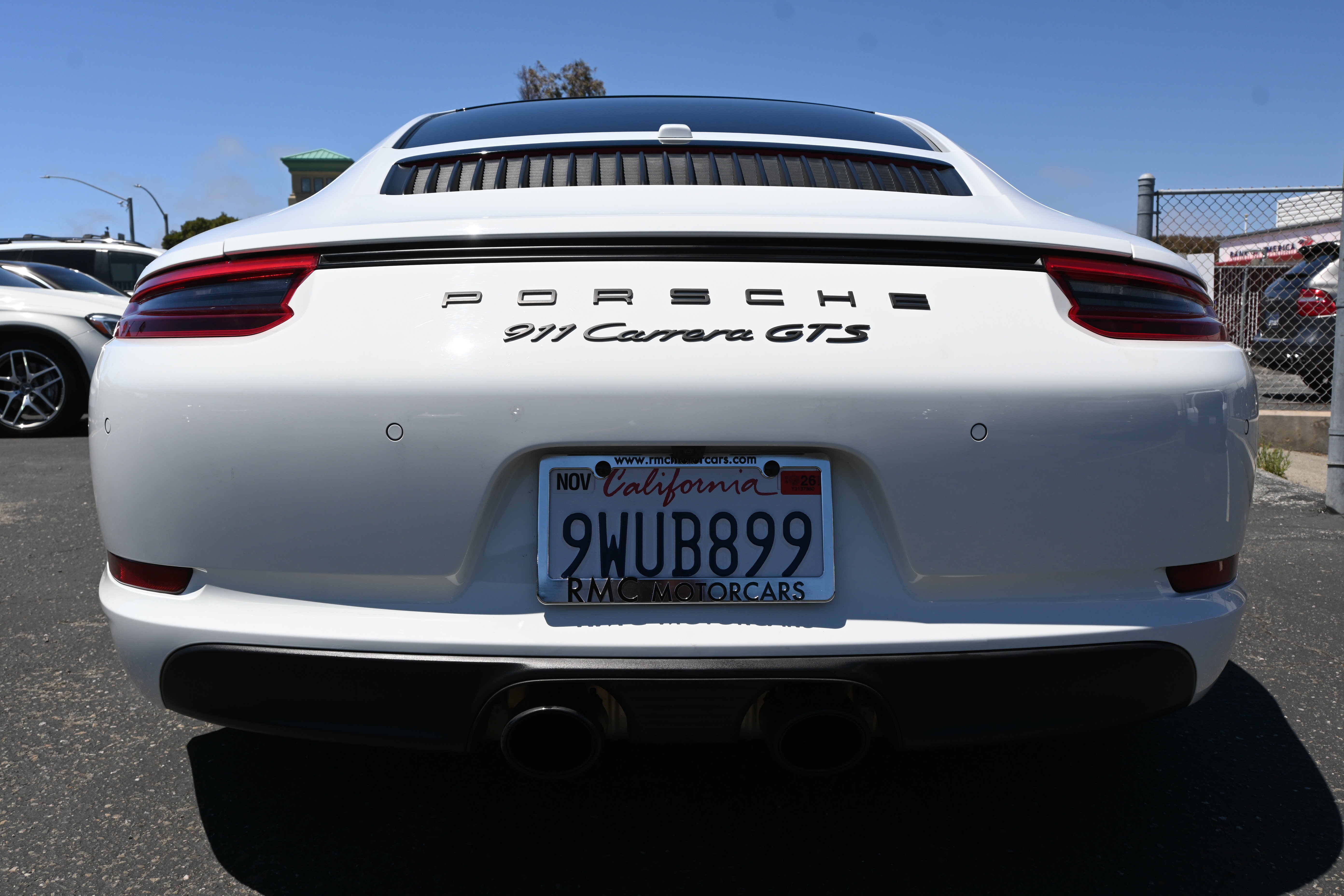 Used 2018 Porsche 911 GT3 RS image 19