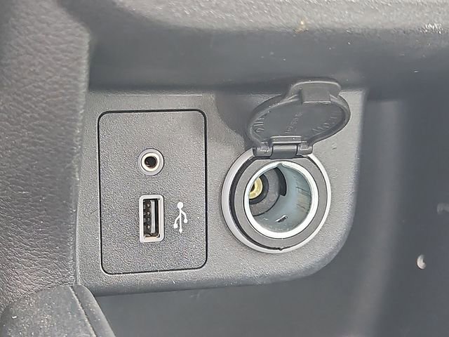 Used 2024 Nissan Kicks S FWD image 17