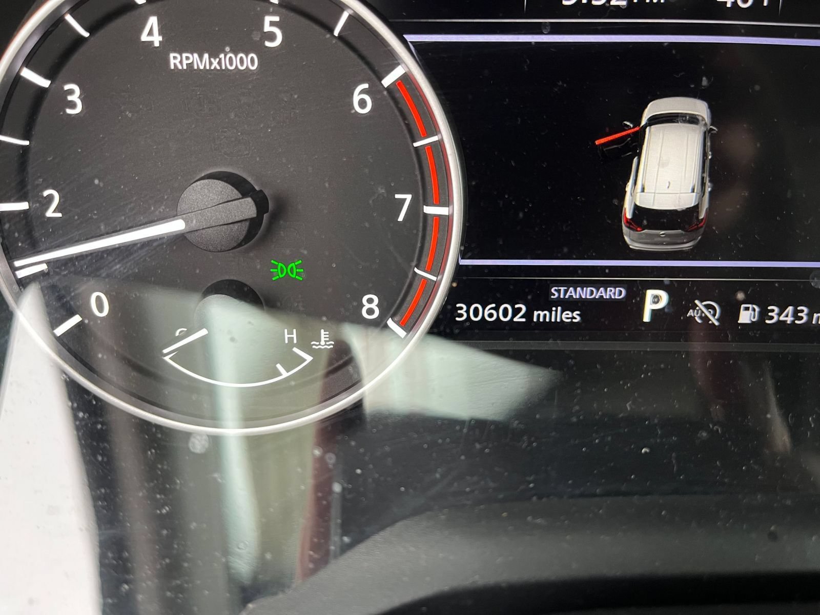 Used 2025 Nissan Rogue SV FWD image 9