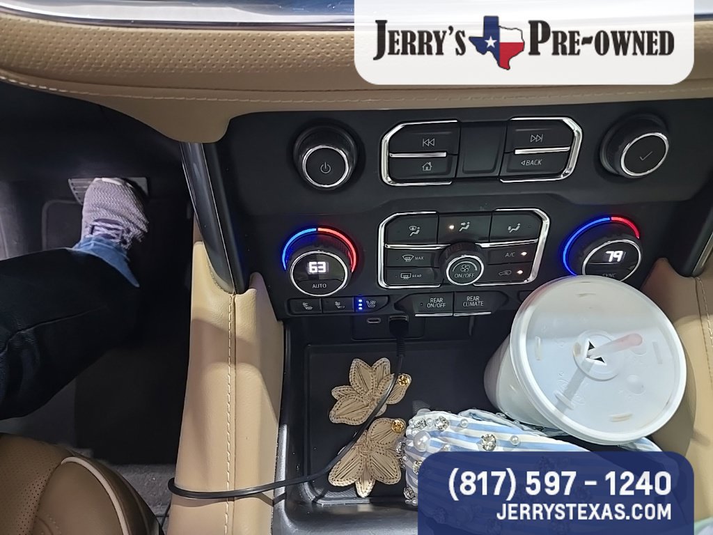 Used 2023 Chevrolet Tahoe Premier AWD/4WD image 12