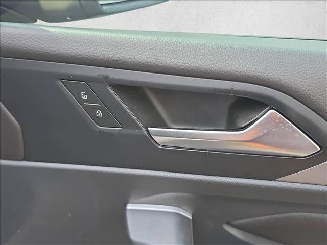 Used 2023 Volkswagen Jetta SE FWD image 26