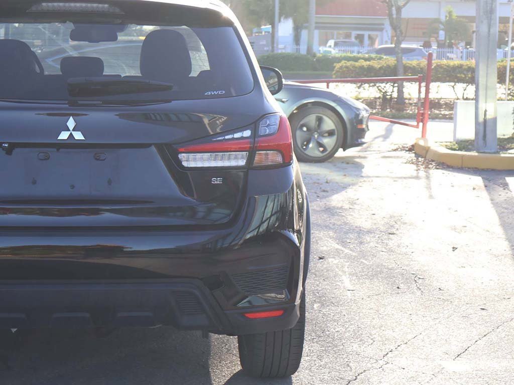 Used 2024 Mitsubishi Outlander Sport SE image 14