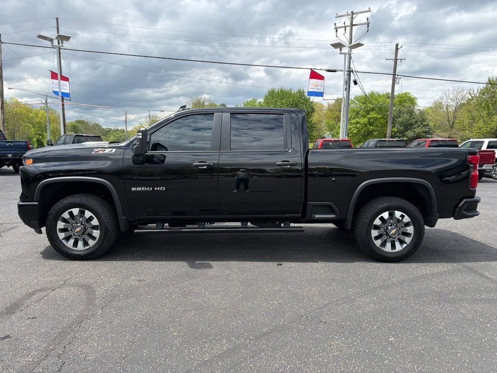 Used 2025 Chevrolet Silverado 2500 Custom w/ Custom Value Package AWD/4WD image 34