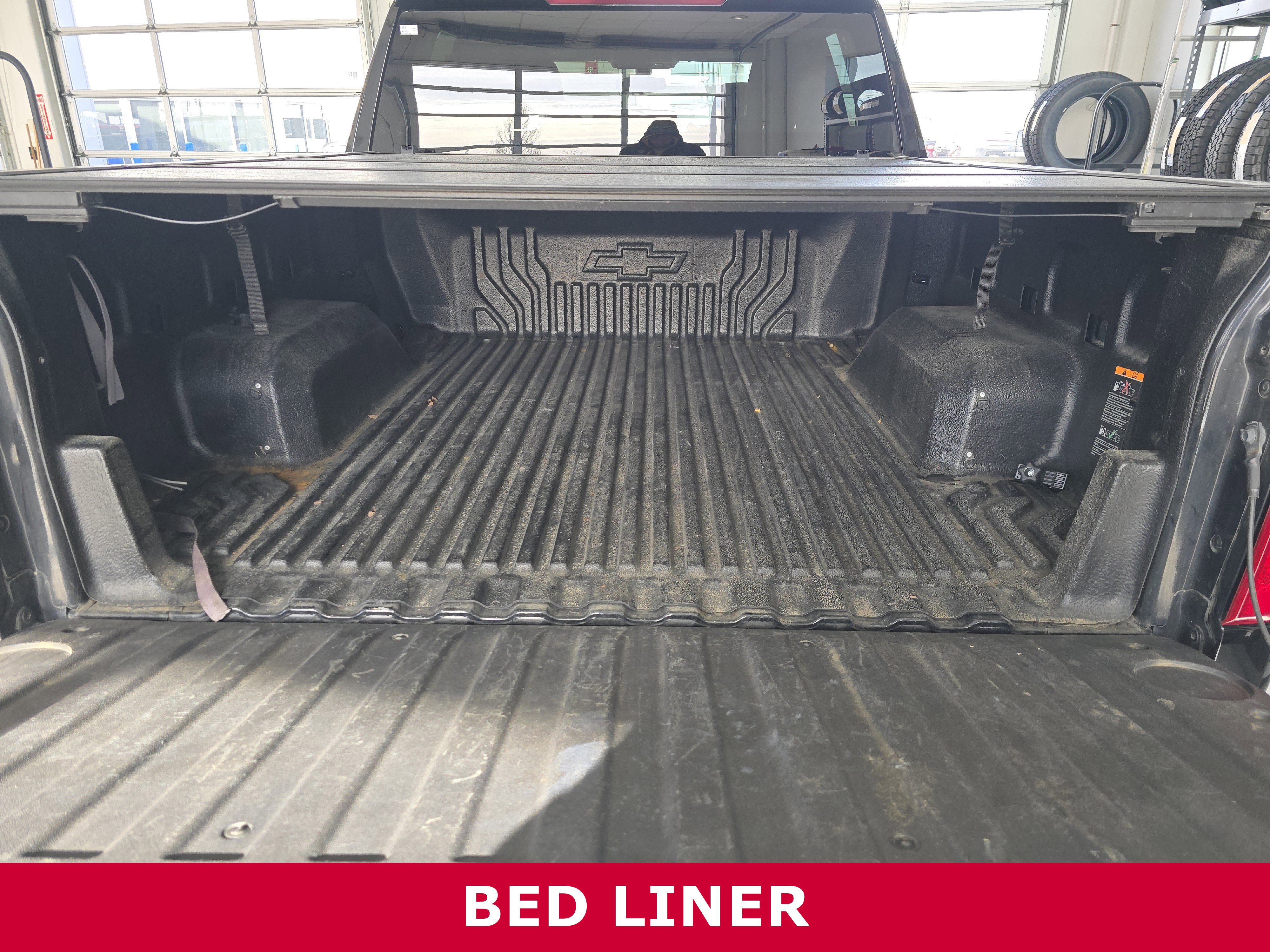 Used 2022 Chevrolet Silverado 1500 LT image 19