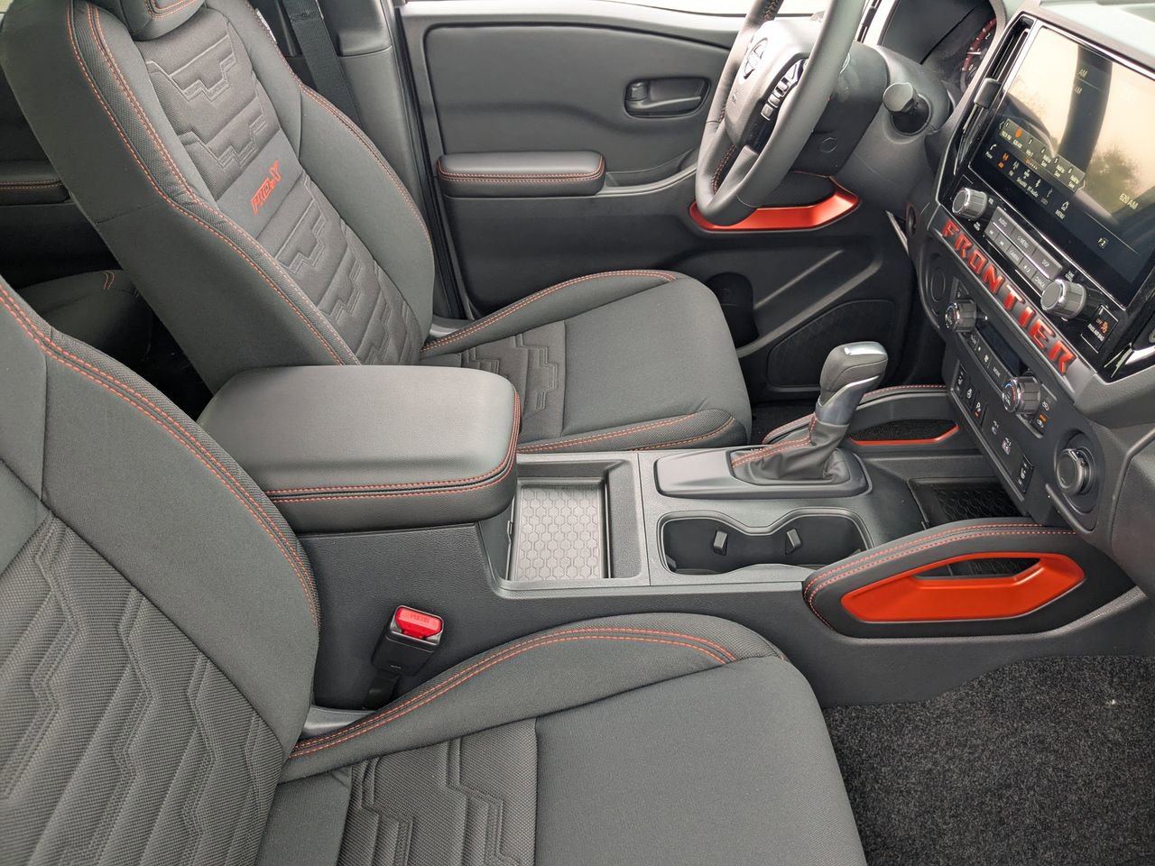 New 2026 Nissan Frontier Pro-X w/ Tow Package image 30