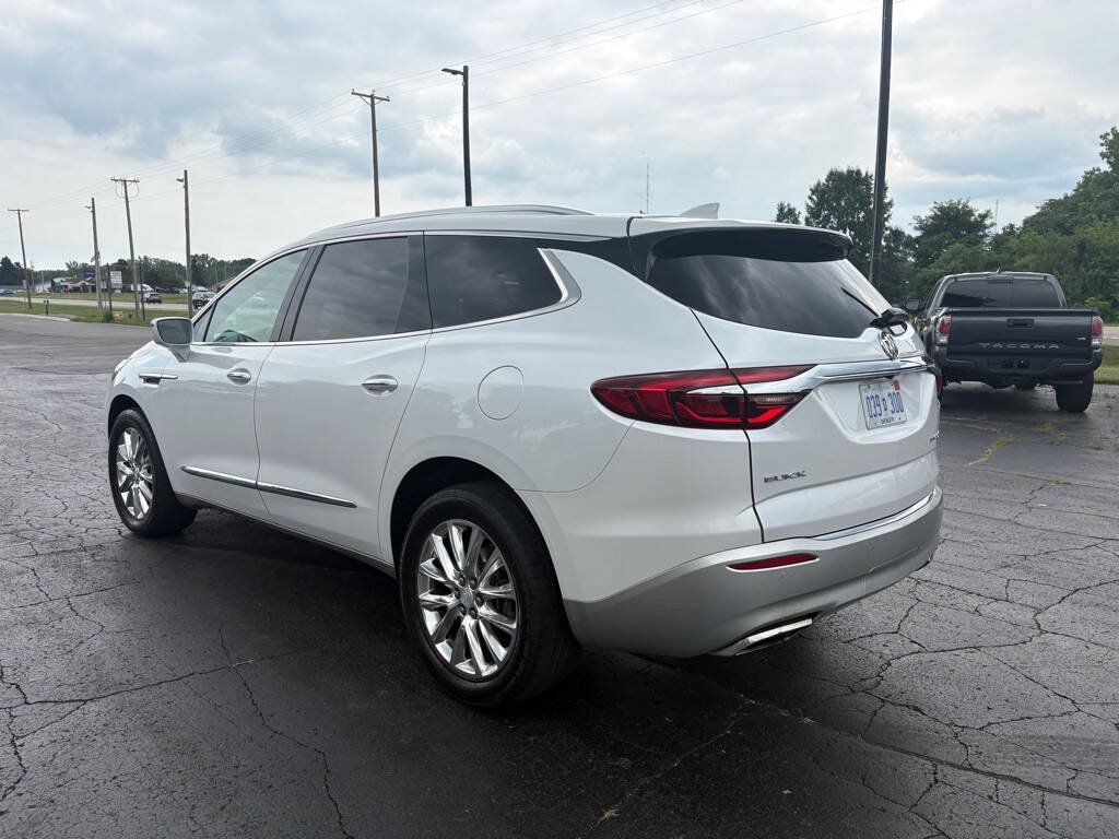 Used 2018 Buick Enclave Premium w/ Experience Buick Package AWD/4WD image 8