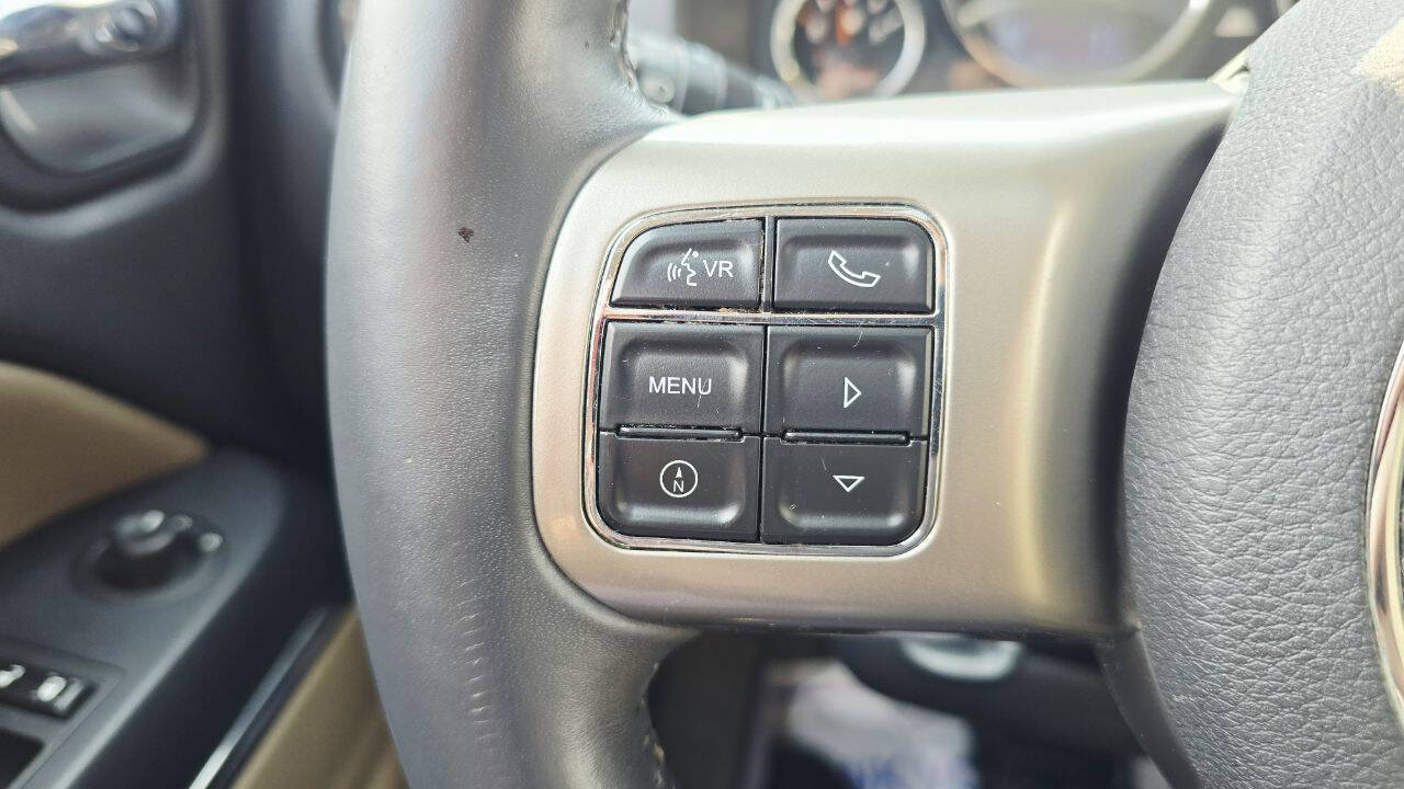 Used 2015 Jeep Patriot Limited w/ Sun/Sound Group AWD/4WD image 26