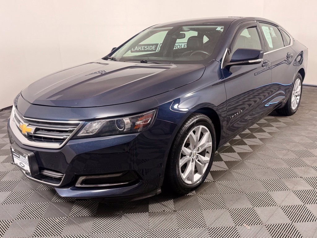 Used 2018 Chevrolet Impala LT FWD image 2