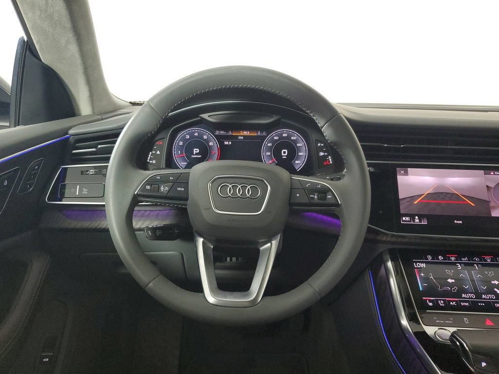 Used 2019 Audi Q8 Prestige AWD/4WD image 16