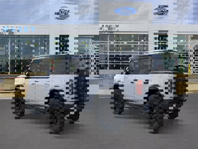 New 2025 Ford Bronco Outer Banks w/ Sasquatch Package image 29