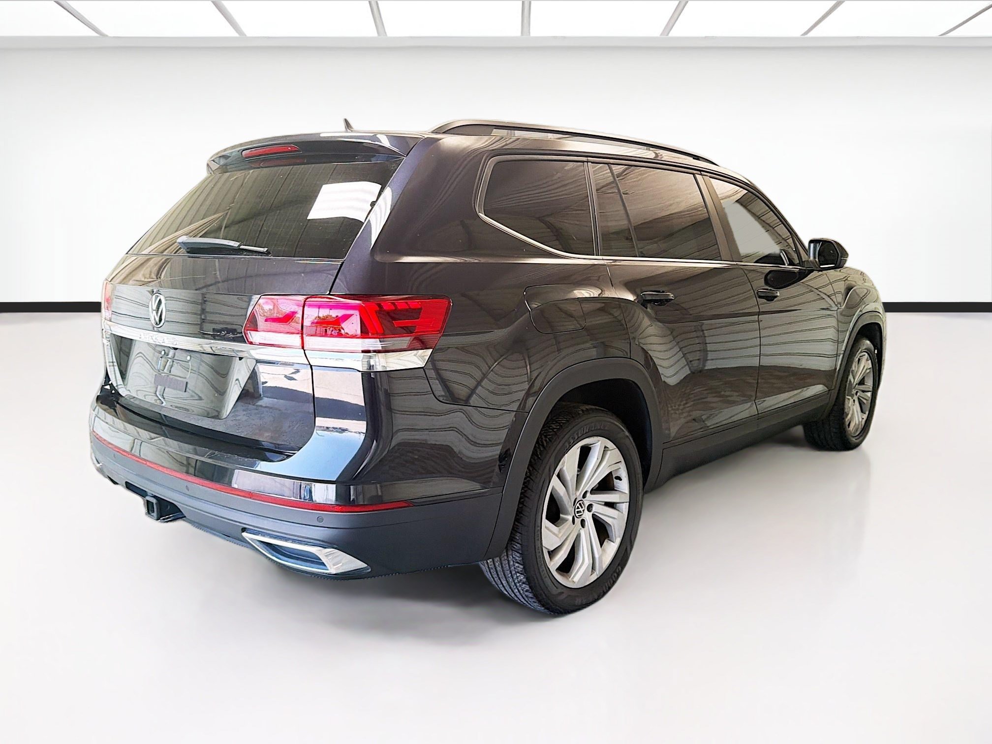 Used 2022 Volkswagen Atlas SE FWD image 4