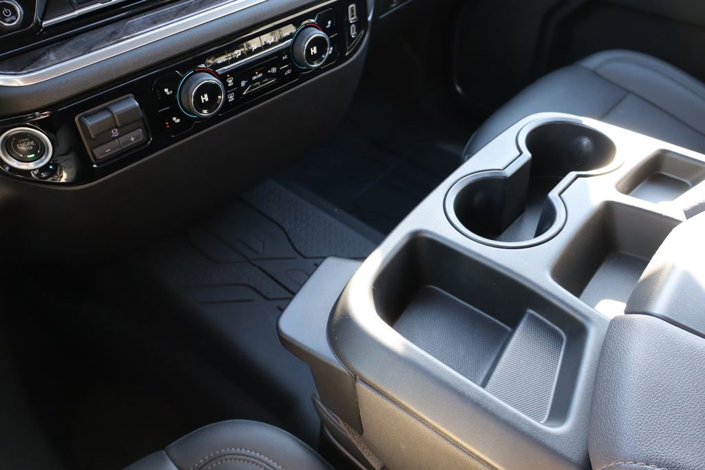 Used 2024 Chevrolet Silverado 3500 LTZ image 29