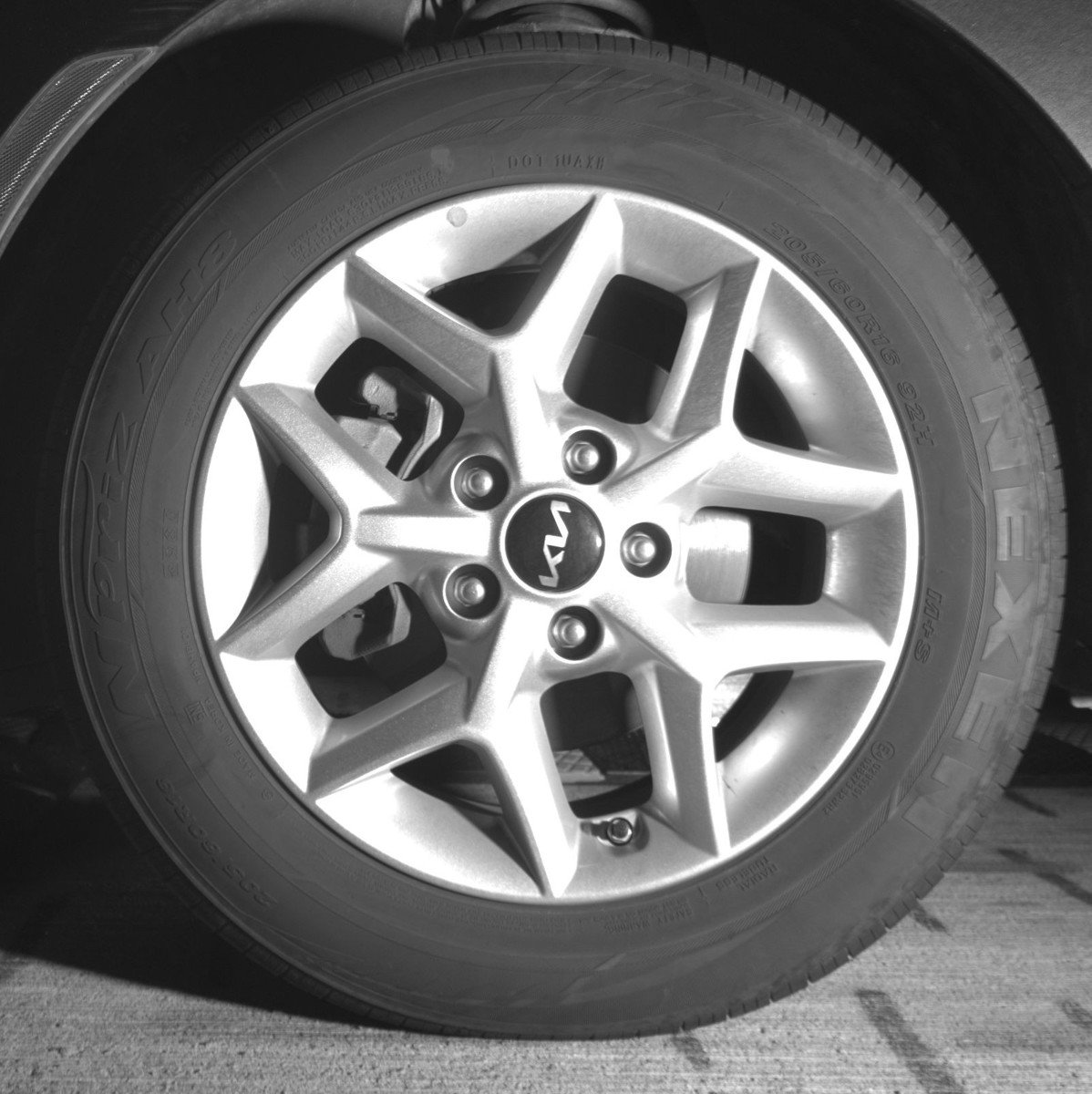 Used 2025 Kia Soul LX w/ LX Technology Package FWD image 12