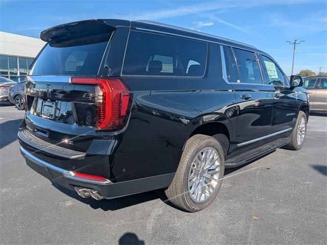 New 2026 GMC Yukon XL Denali AWD/4WD image 4