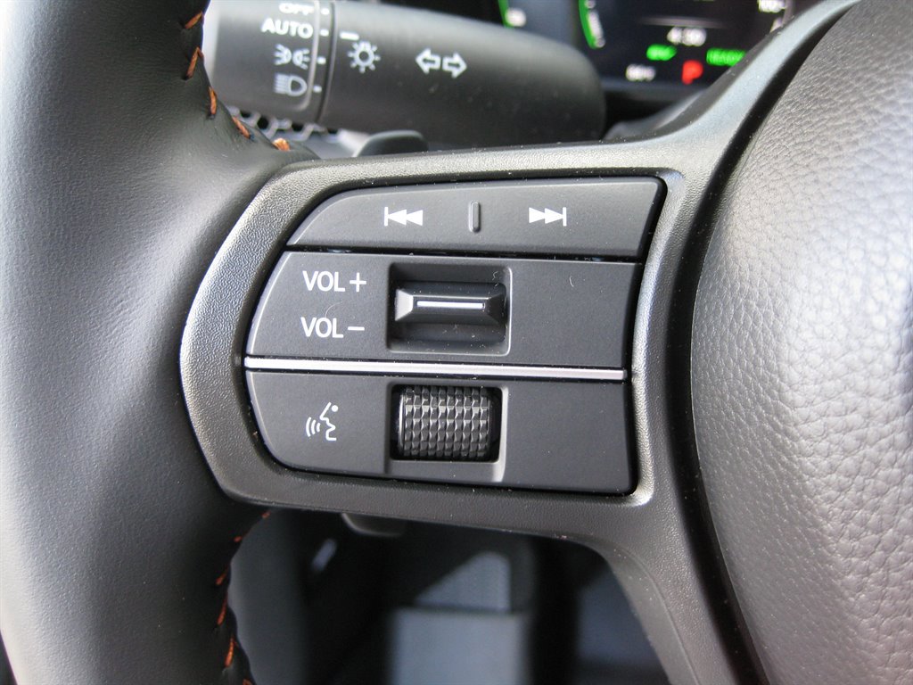 Used 2026 Honda CR-V Sport-L image 17