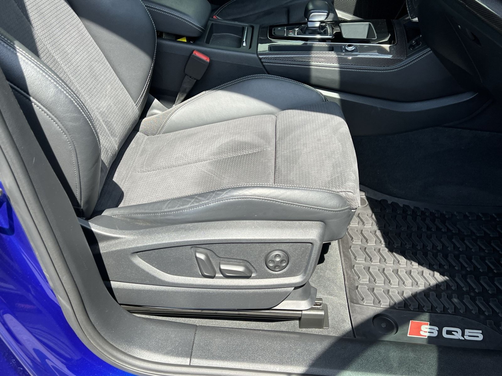 Used 2022 Audi SQ5 Prestige AWD/4WD image 31