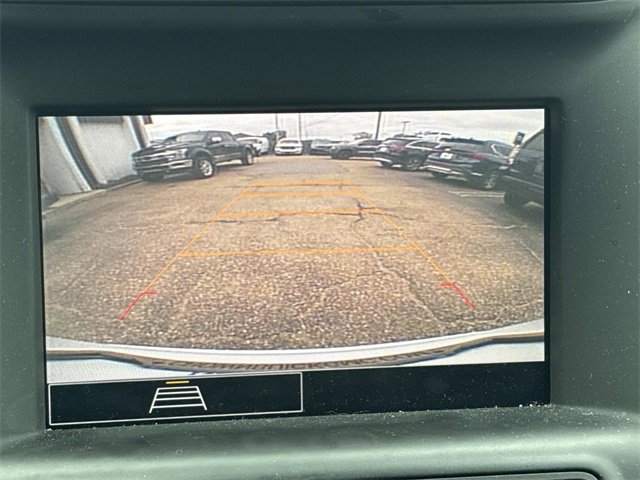 Used 2022 GMC Terrain SLE w/ Elevation Edition image 31