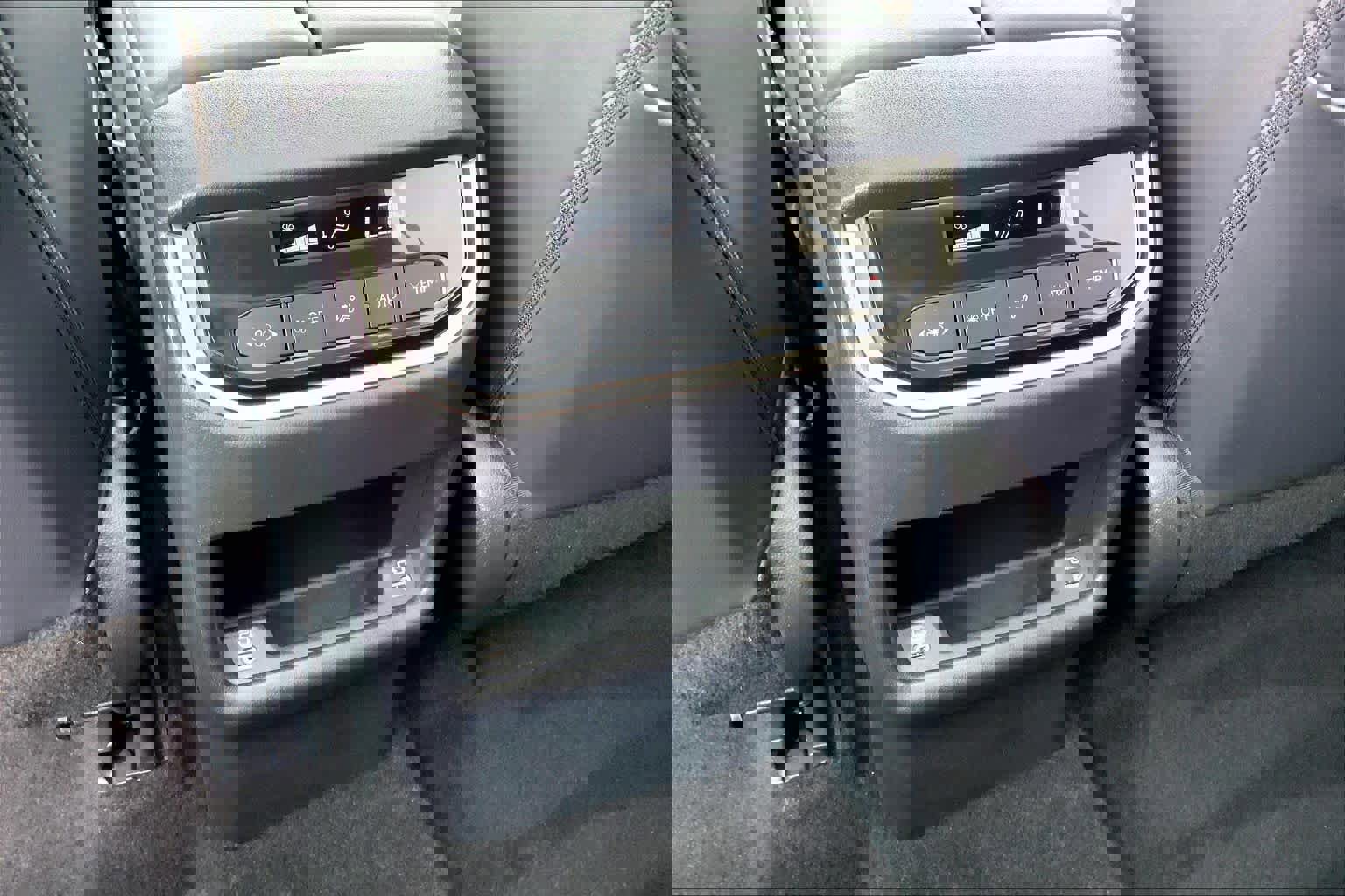 Certified 2025 Lexus TX 350 AWD w/ Technology Package image 34