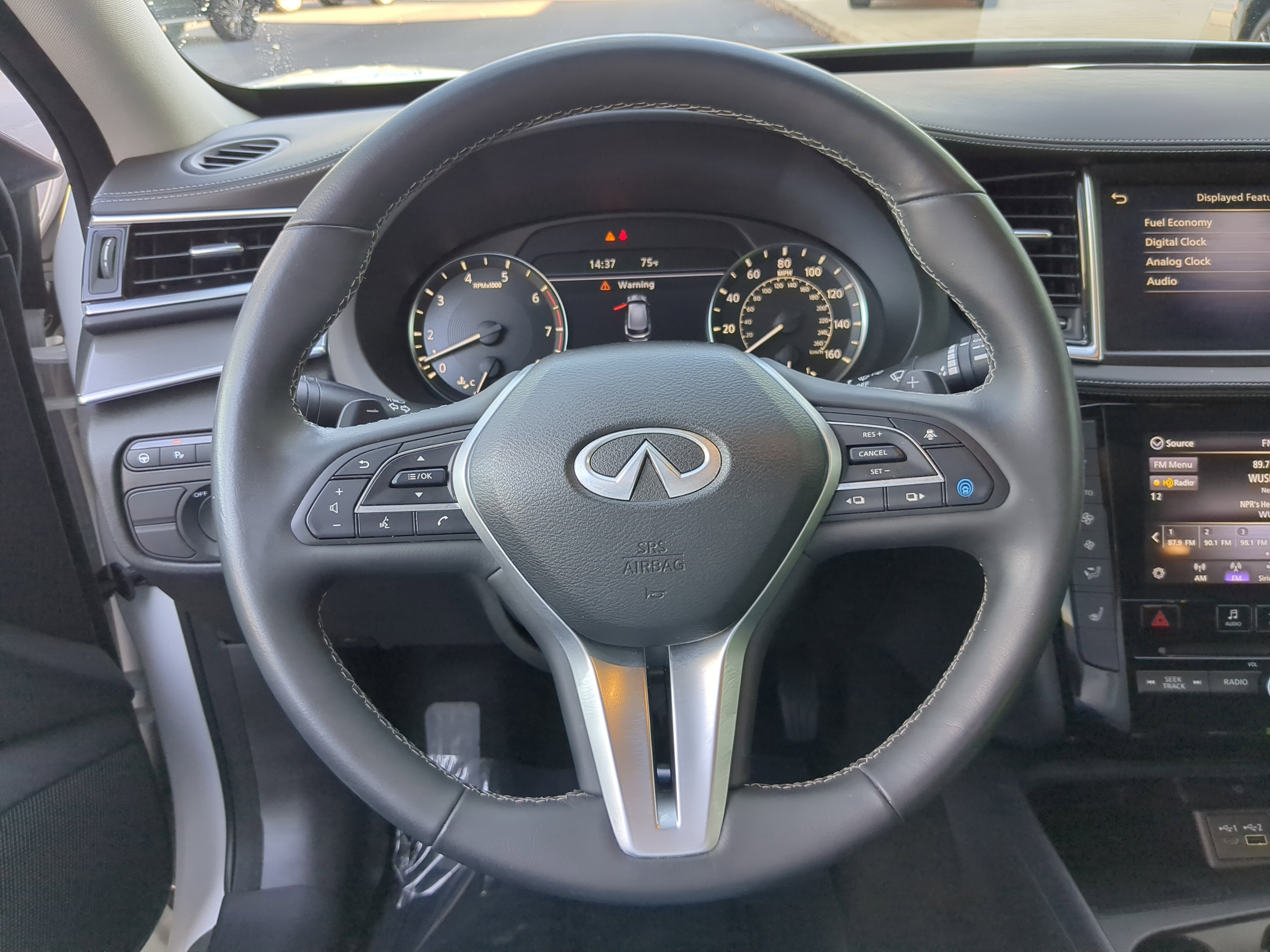 Certified 2023 INFINITI QX50 Luxe image 31