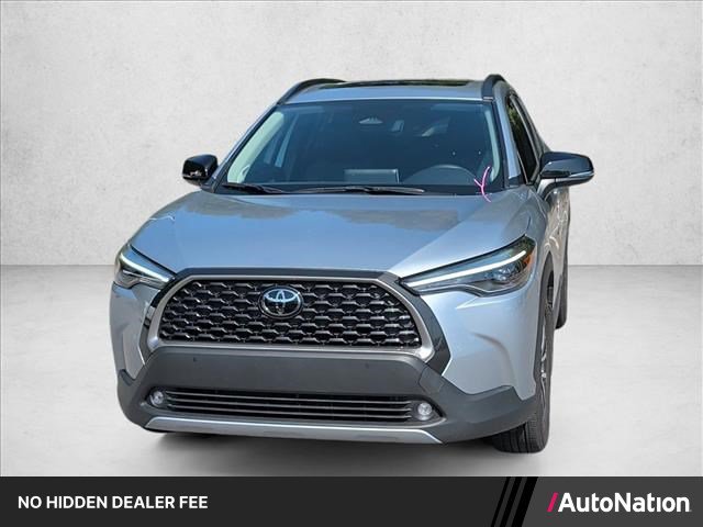 Used 2025 Toyota Corolla Cross XLE w/ Convenience Package AWD/4WD image 1