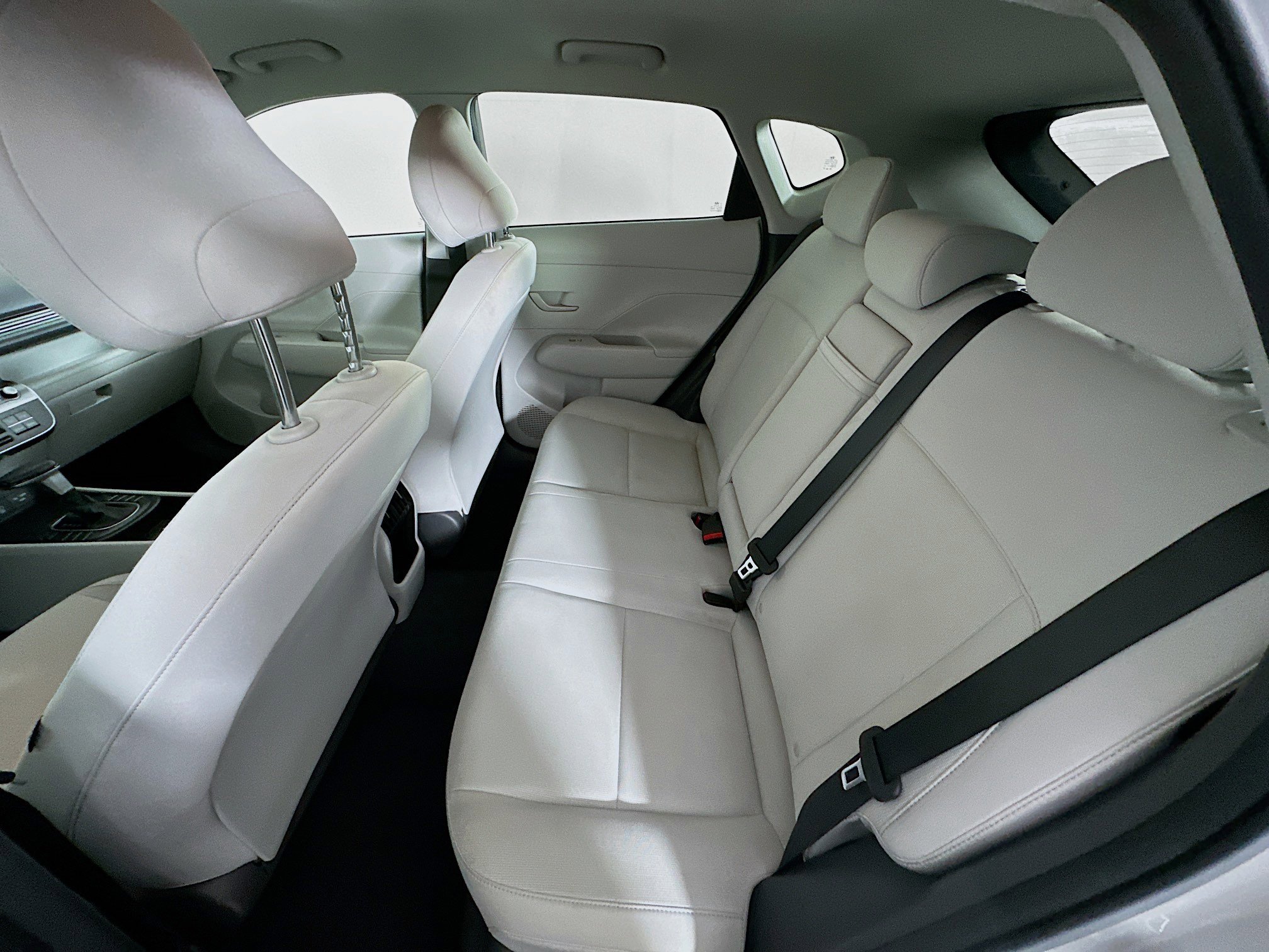 Used 2024 Hyundai Kona SEL image 28