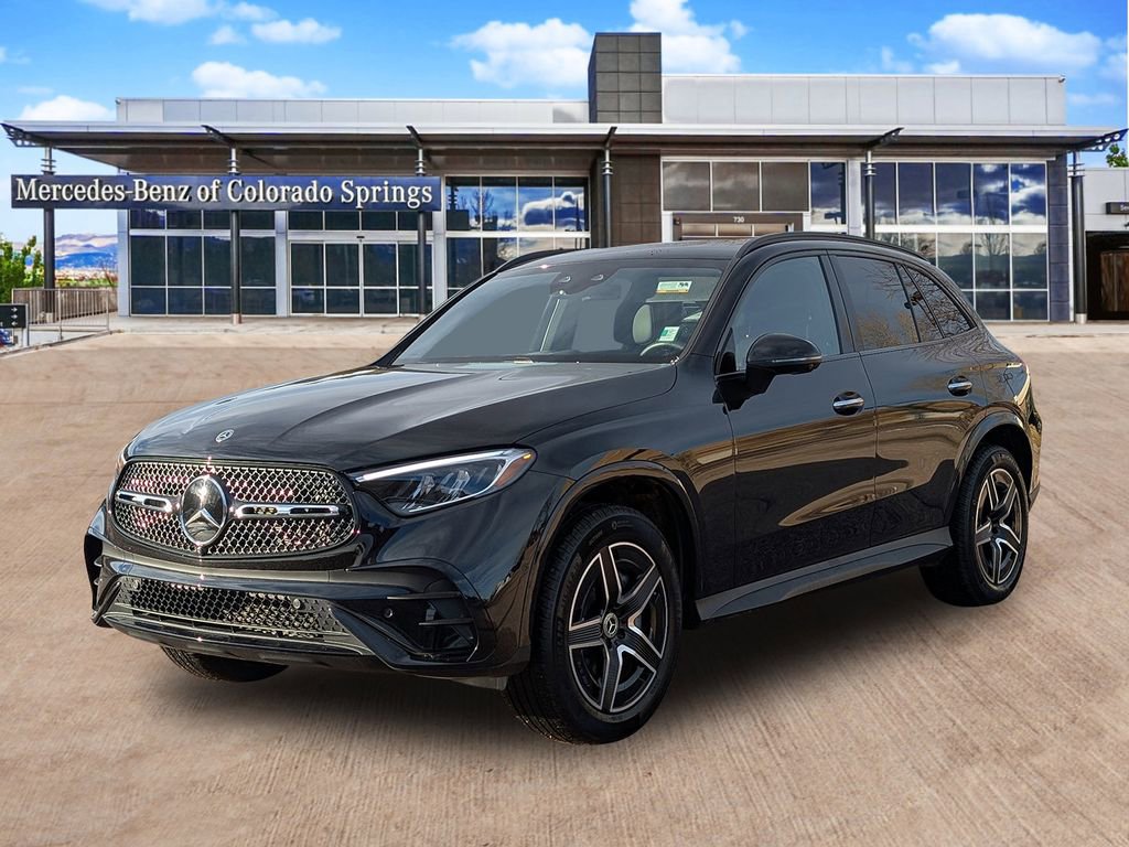 Used 2026 Mercedes-Benz GLC 300 4MATIC image 3