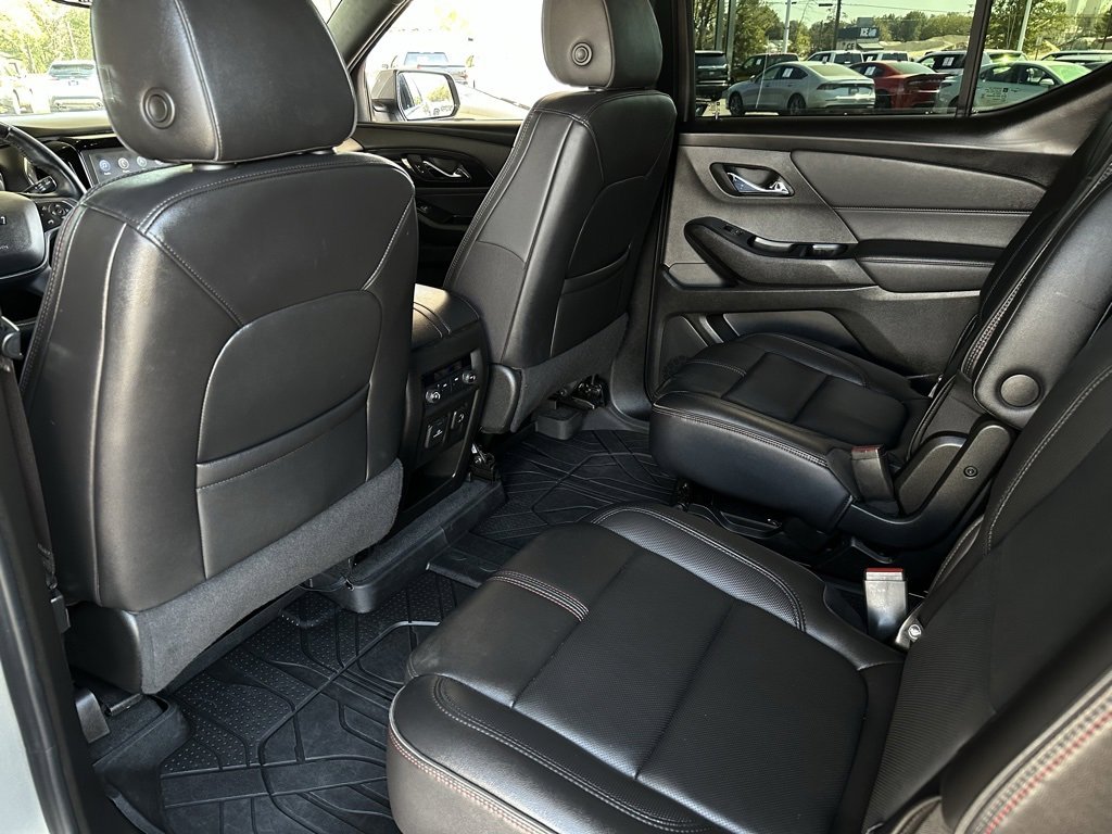 Used 2023 Chevrolet Traverse RS w/ LPO, Floor Liner Package image 16