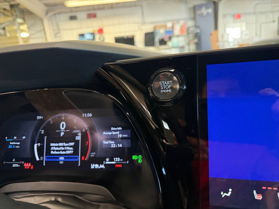 Used 2025 Lexus RX 350 F Sport w/ Convenience Package image 24